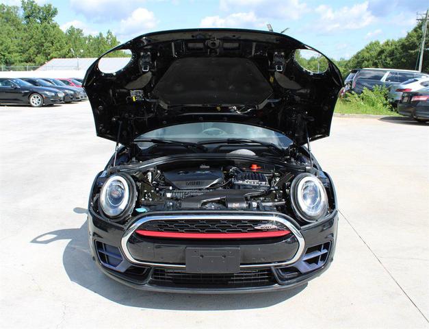 Photo of 2018 Midnight Black Metallic MINI Clubman