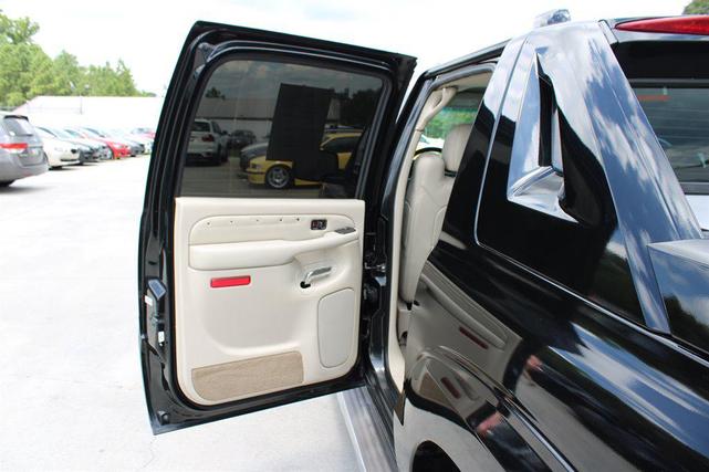Photo of 2006 Black Raven Cadillac Escalade EXT