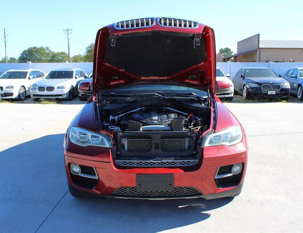 Photo of 2013 Vermilion Red Metallic BMW X6