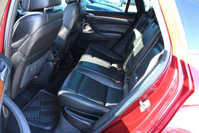 Photo of 2013 Vermilion Red Metallic BMW X6