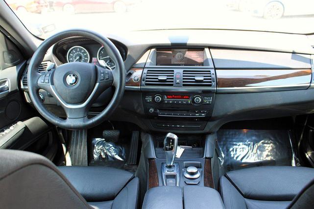 Photo of 2009 Titanium Silver Metallic BMW X6