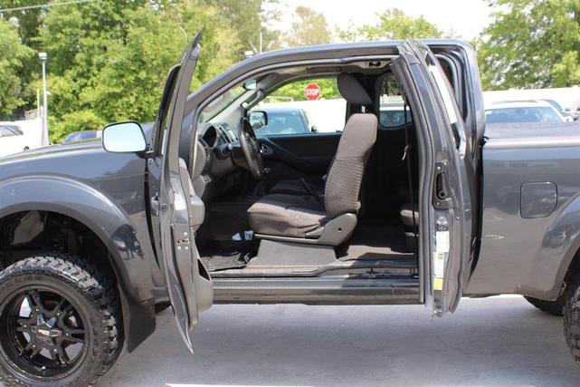 Photo of 2013 Night Armor Nissan Frontier