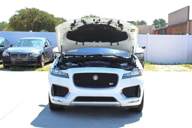 Photo of 2020 Fuji White Jaguar F-PACE