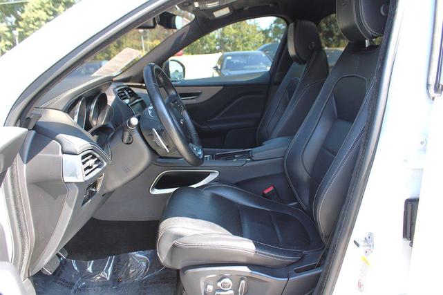 Photo of 2020 Fuji White Jaguar F-PACE