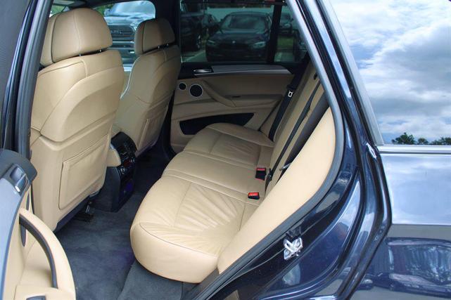 Photo of 2010 Carbon Black Metallic BMW X5 M