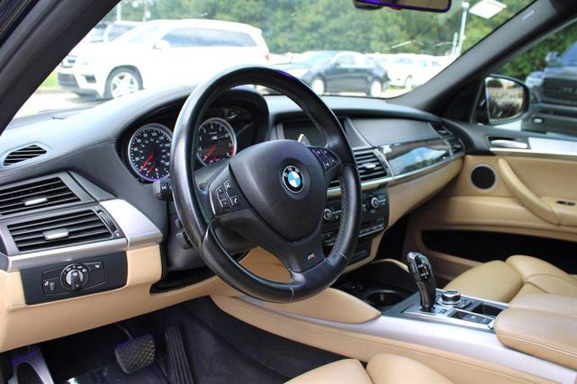 Photo of 2010 Carbon Black Metallic BMW X5 M