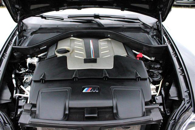 Photo of 2014 Black Sapphire Metallic BMW X6 M