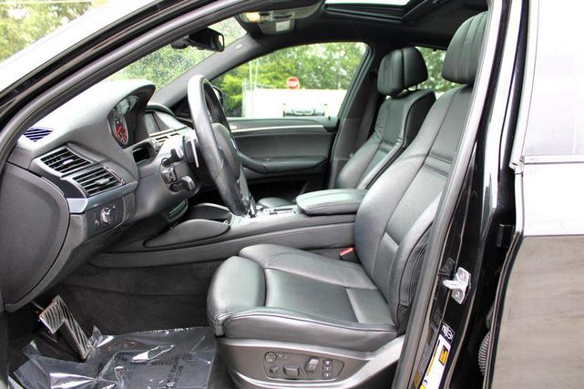 Photo of 2014 Black Sapphire Metallic BMW X6 M