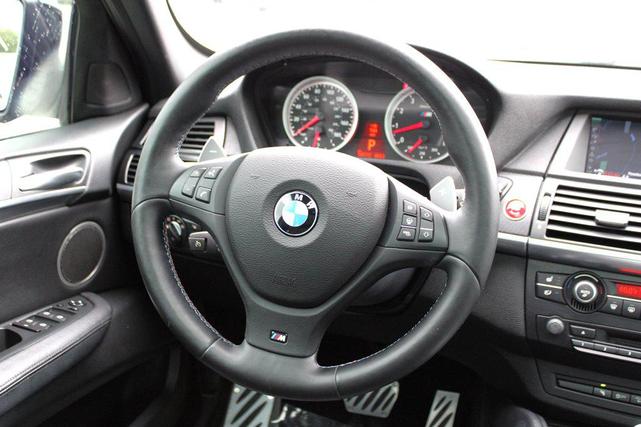 Photo of 2014 Black Sapphire Metallic BMW X6 M