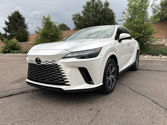 Photo of 2024 Eminent White Pearl Lexus RX 350
