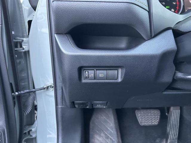 Photo of 2022 Lunar Rock Toyota RAV4