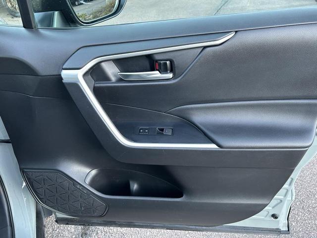 Photo of 2022 Lunar Rock Toyota RAV4