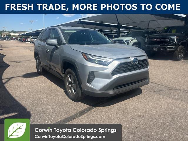 Photo of 2024 Silver Sky Metallic Toyota RAV4 Hybrid