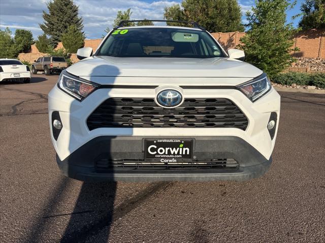 Photo of 2020 Super White Toyota RAV4 Hybrid