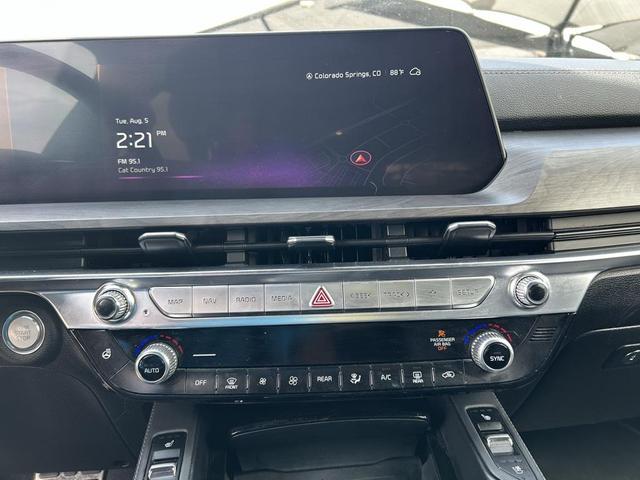 Photo of 2023 Jungle Green Kia Telluride