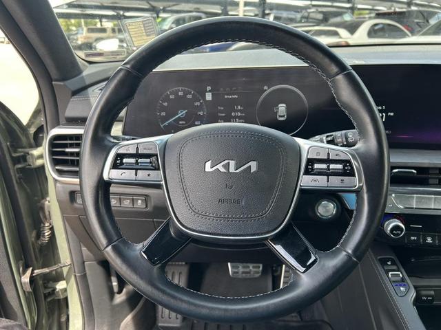 Photo of 2023 Jungle Green Kia Telluride