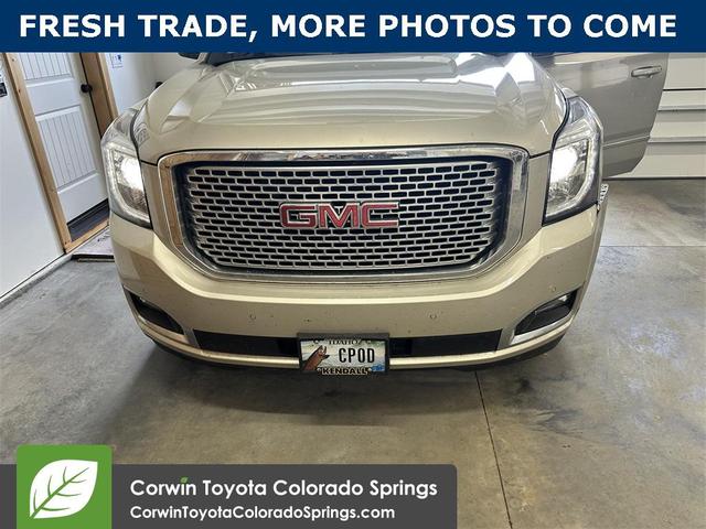 Photo of 2017 Sparkling Silver Metallic GMC Yukon