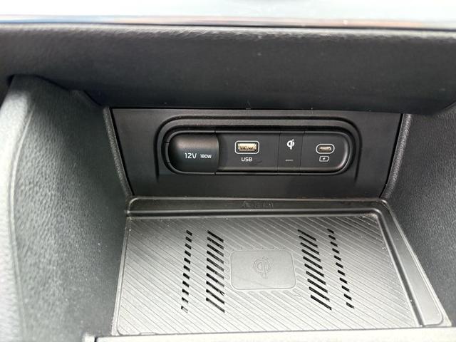 Photo of 2024 Ebony Black Kia Sportage