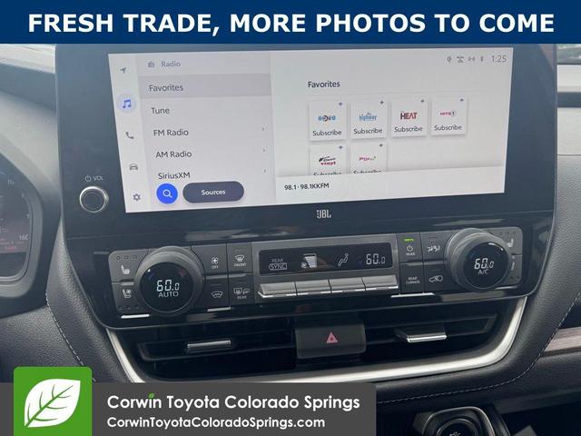 Photo of 2025 Wind Chill Pearl Toyota Grand Highlander