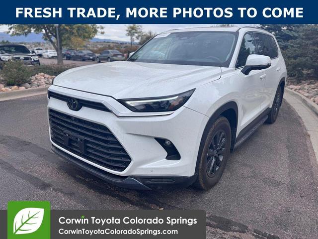 Photo of 2025 Wind Chill Pearl Toyota Grand Highlander