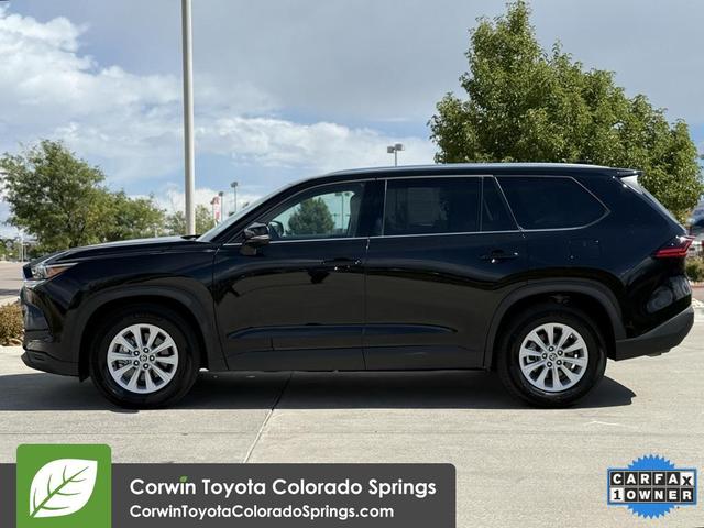 Photo of 2025 Midnight Black Metallic Toyota Grand Highlander
