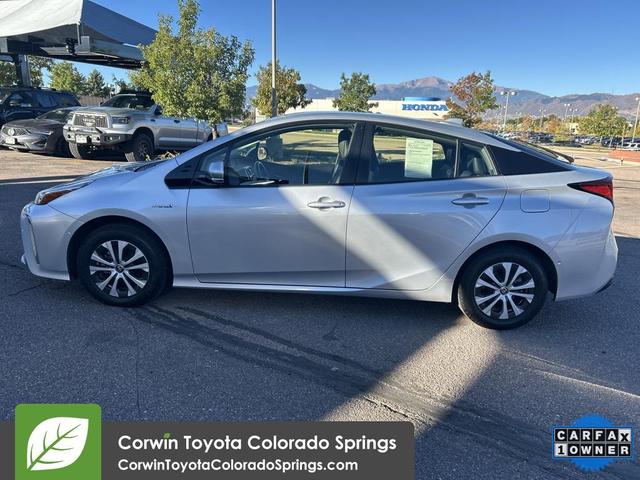 Photo of 2020 Classic Silver Metallic Toyota Prius