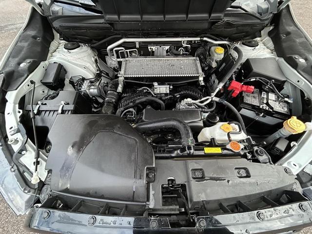 Photo of 2023 Crystal White Pearl Subaru Ascent