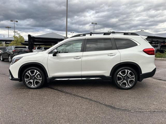 Photo of 2023 Crystal White Pearl Subaru Ascent