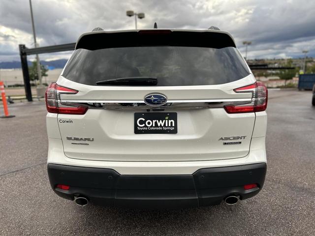 Photo of 2023 Crystal White Pearl Subaru Ascent