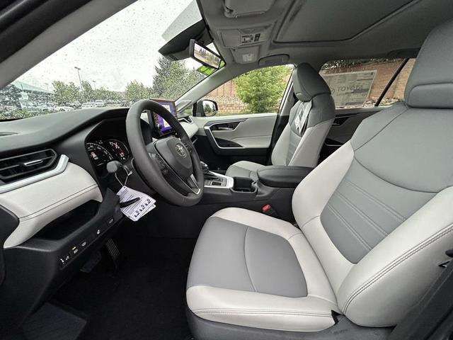 Photo of 2025 Blueprint Toyota RAV4