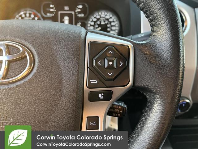 Photo of 2018 Super White Toyota Tundra