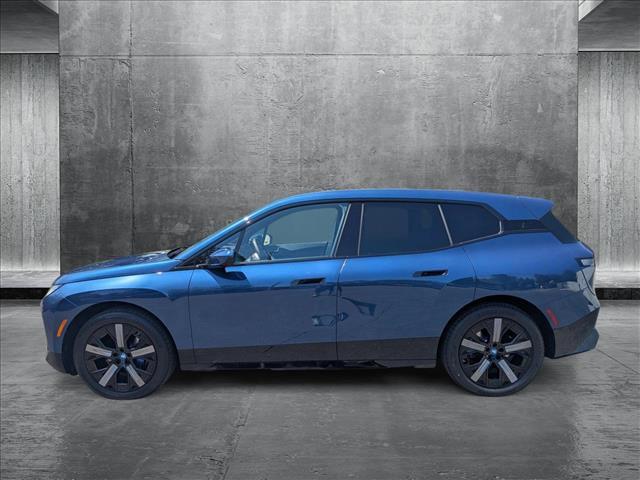 Photo of 2025 Phytonic Blue Metallic BMW iX