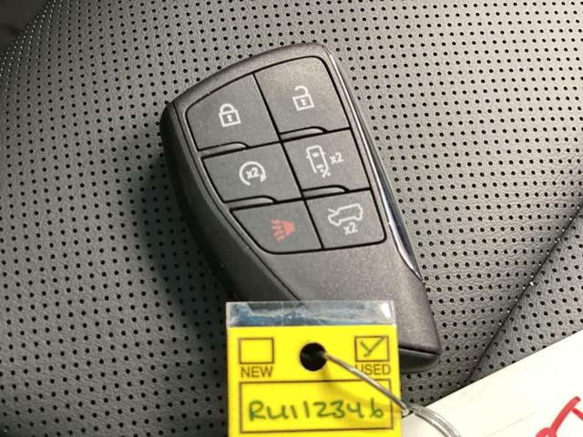 Photo of 2024 Meteorite Metallic (Grey) GMC HUMMER EV SUV