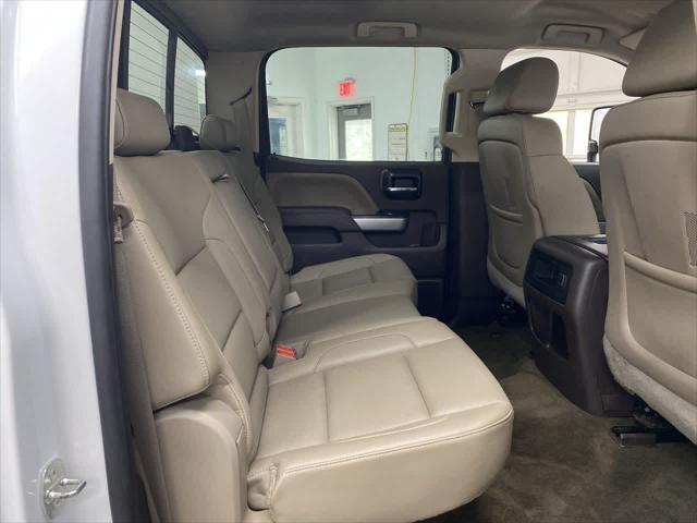 Photo of 2015 Summit White Chevrolet Silverado 3500