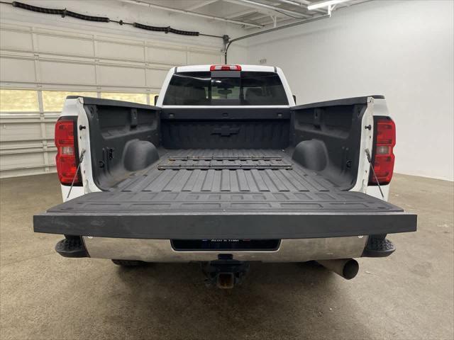 Photo of 2015 Summit White Chevrolet Silverado 3500