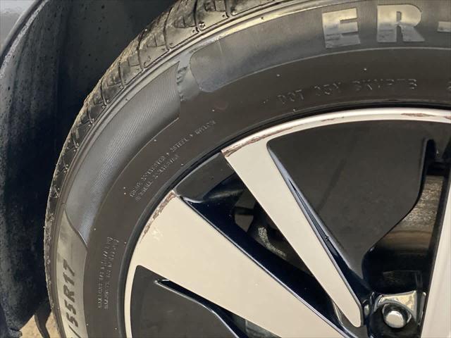 Photo of 2022 Storm Blue Metallic Nissan Altima