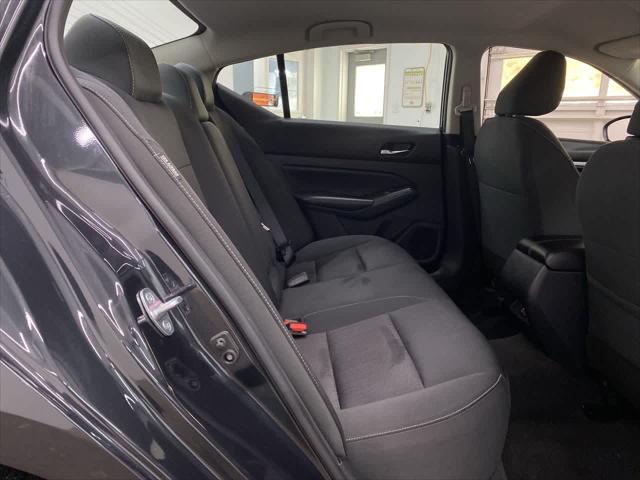 Photo of 2022 Storm Blue Metallic Nissan Altima