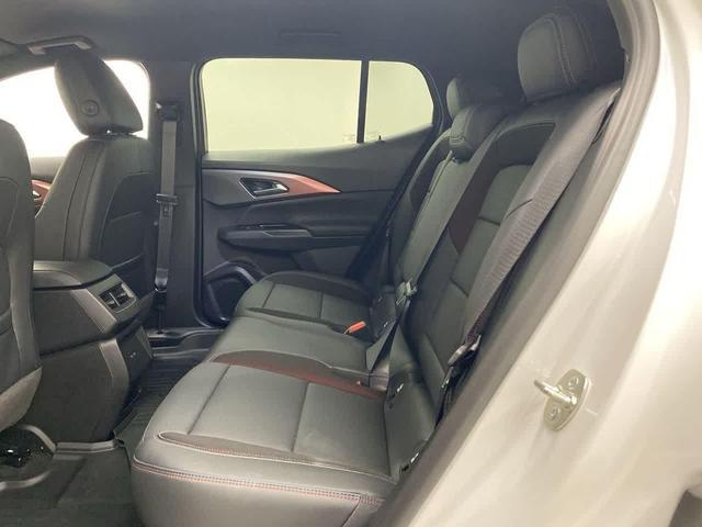 Photo of 2024 Iridescent Pearl Tricoat Chevrolet Equinox EV
