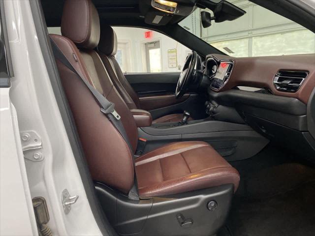 Photo of 2021 White Knuckle Clearcoat Dodge Durango