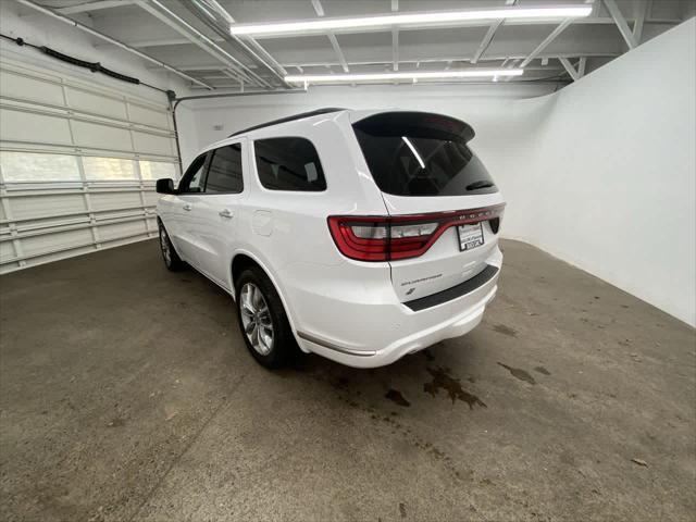 Photo of 2021 White Knuckle Clearcoat Dodge Durango