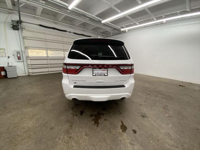 Photo of 2021 White Knuckle Clearcoat Dodge Durango