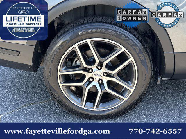 Photo of 2018 Magnetic Ford Explorer