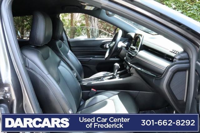 Photo of 2022 Granite Crystal Metallic Clearcoat Jeep Compass