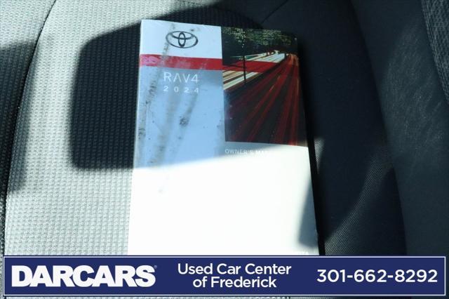 Photo of 2024 Ice Cap Toyota RAV4