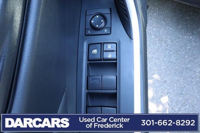 Photo of 2024 Ice Cap Toyota RAV4