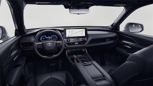 Photo of 2026 Wind Chill Pearl Toyota Grand Highlander Hybrid