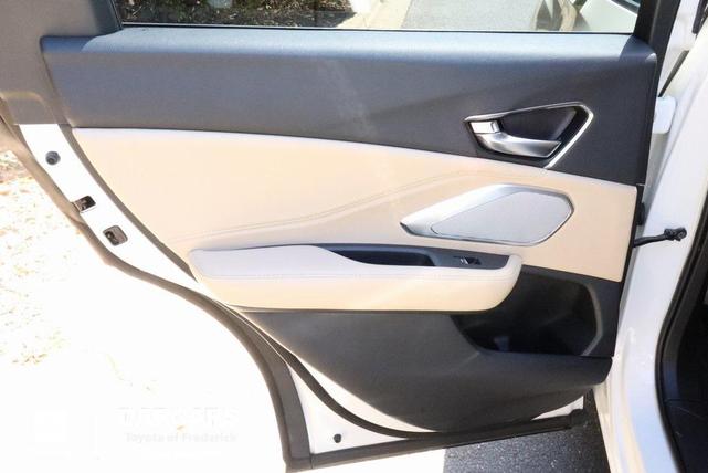 Photo of 2019 White Diamond Pearl Acura RDX