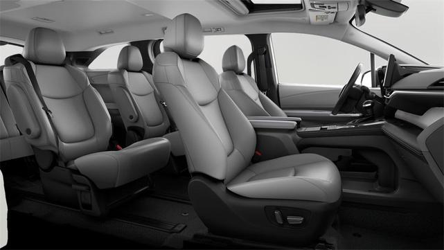 Photo of 2025 Wind Chill Pearl Toyota Sienna
