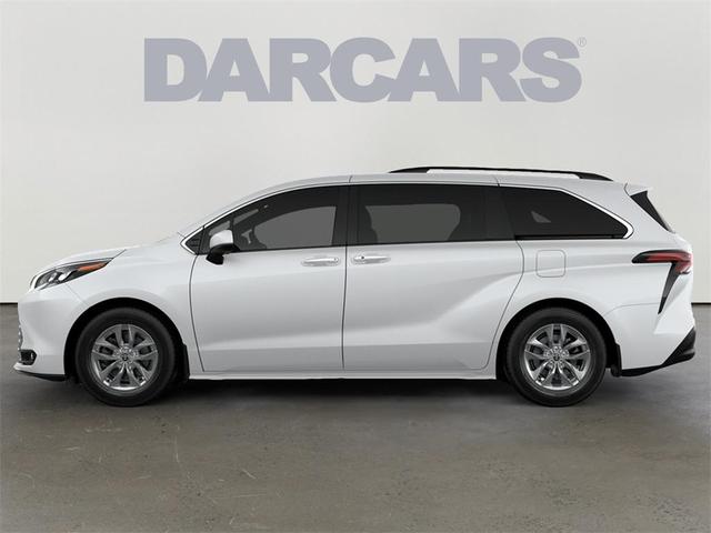 Photo of 2025 Wind Chill Pearl Toyota Sienna
