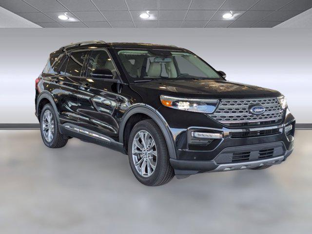 Photo of 2023 Agate Black Metallic Ford Explorer